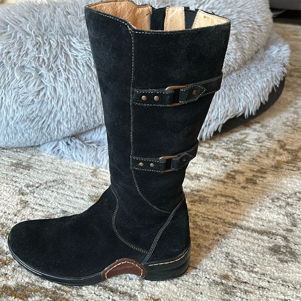 Sofft mid calf boots
